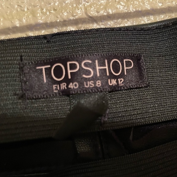 Topshop Womens Faux Leather Black Pants Lace Up Leg Elastic Waist Side Zip Sz 8 - Picture 4 of 9